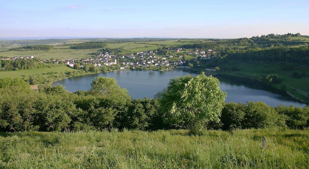 Fewo-Eifel-Mediterran Daire Schalkenmehren Oda fotoğraf